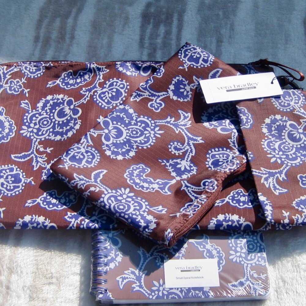 NWT Vera Bradley COTSWOLDS Ripstop 3 Pouch Organizer Set with Spiral Notebook - Picture 3 of 6